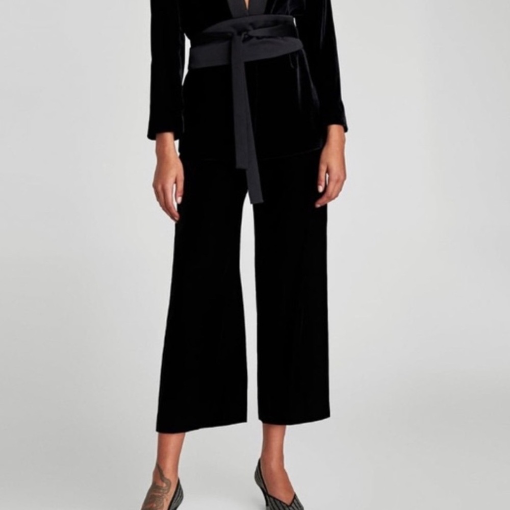 Zara Velvet Highwaist Culottes